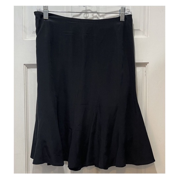 Gap Black Silk Skirt Women’s Size 4 - Picture 3 of 3